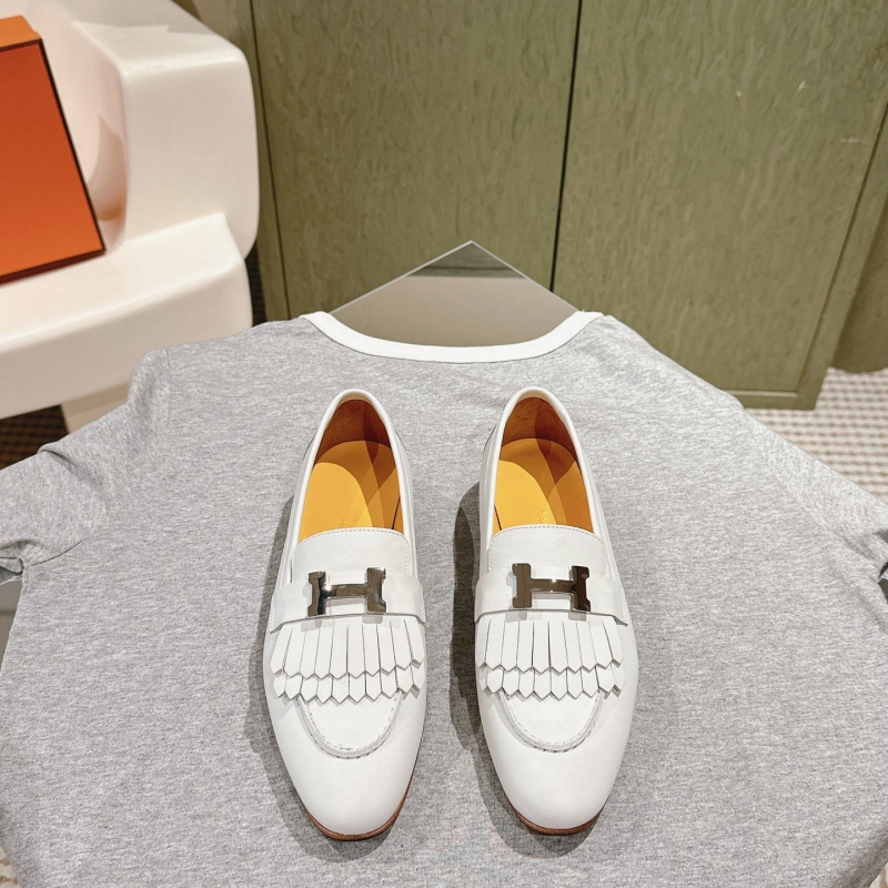 H**mes leather shoes
